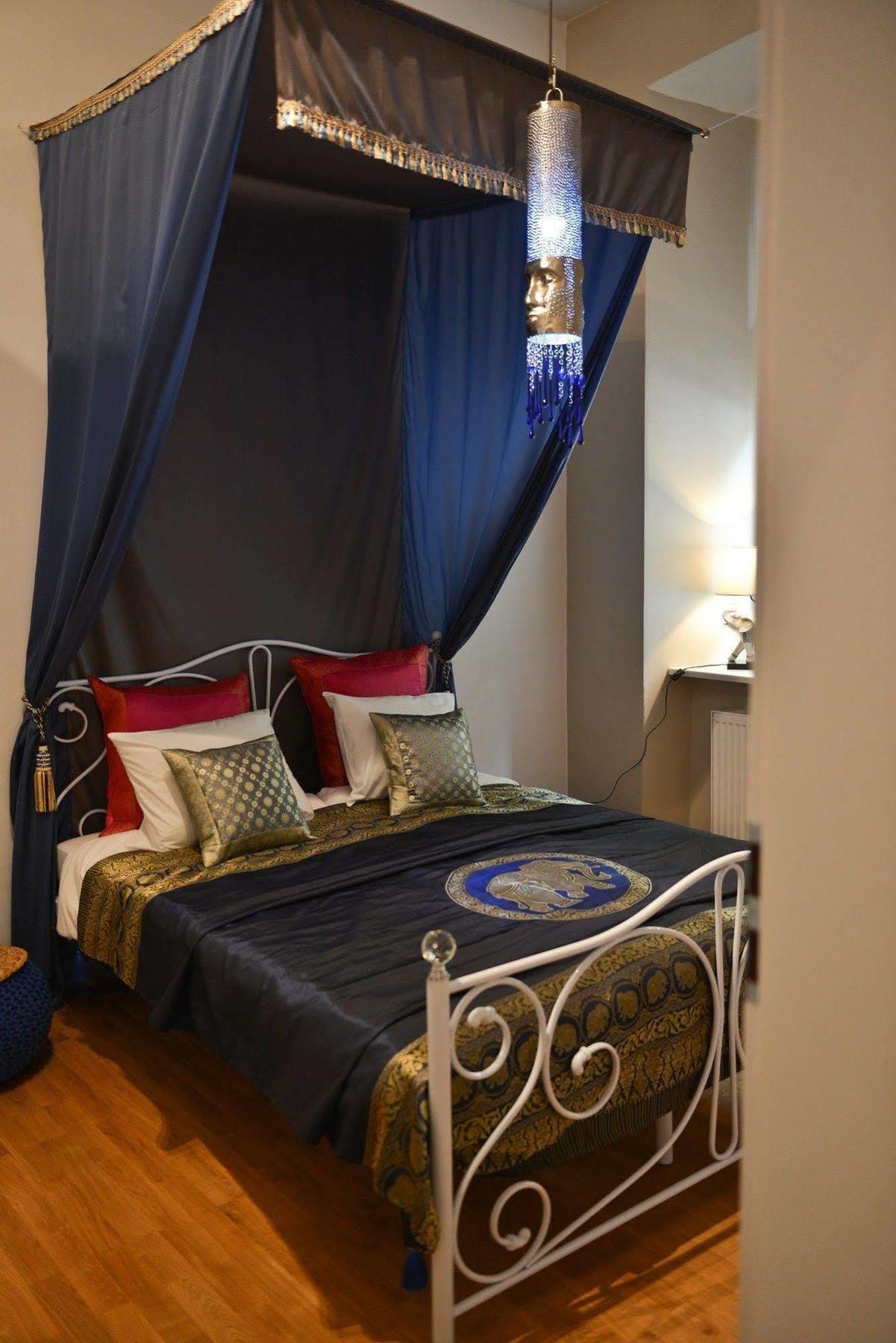 קרקוב La Gioia Magic Orient Apartments מראה חיצוני תמונה
