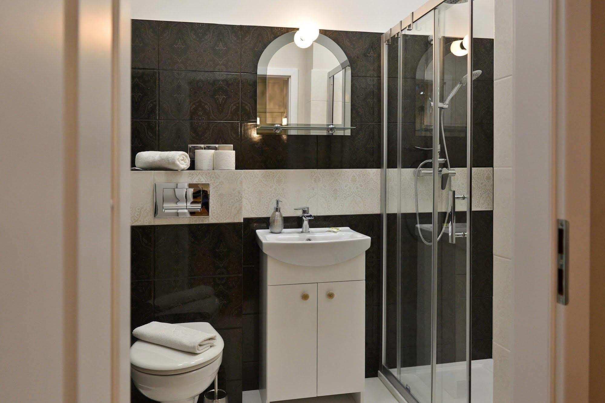 קרקוב La Gioia Magic Orient Apartments מראה חיצוני תמונה